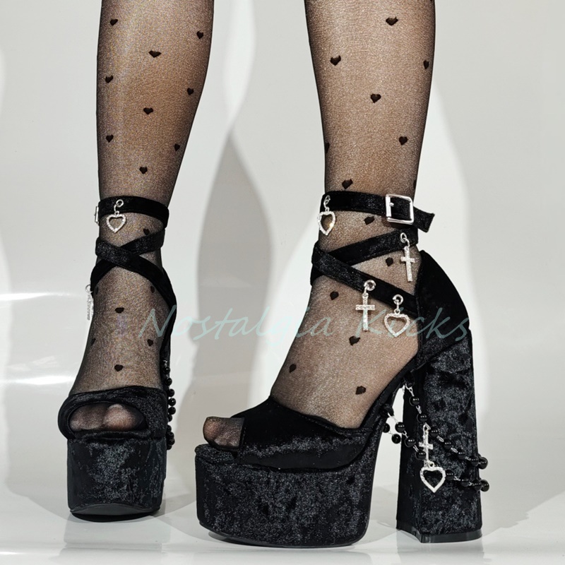 รองเท้าส้นสูงแบบแพลตฟอร์มกำมะห - Sandal Strappy Heeled บทวิจารณ์และราคา